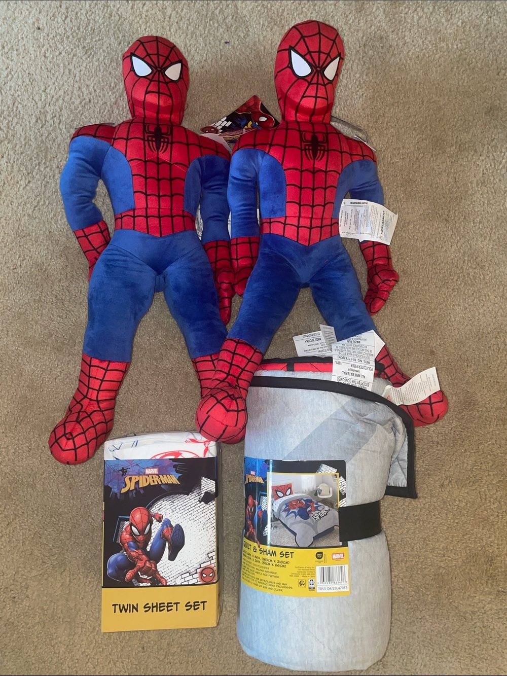 Marvel Spider-Man Red and Blue Plush Costume Dolls with Twin Sheet Set